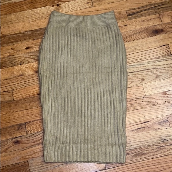 Sweater Skirt NWT - Picture 1 of 2